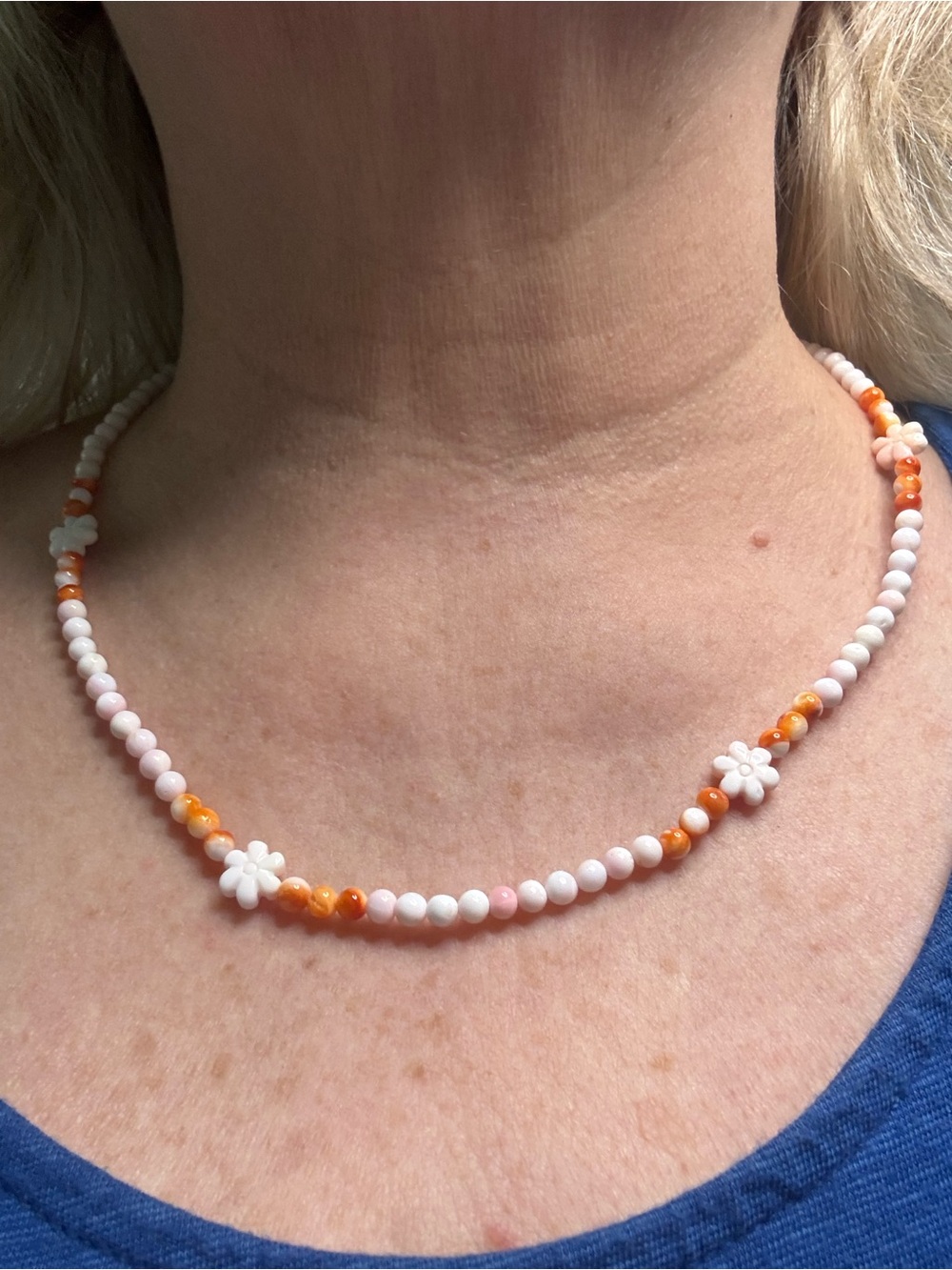 20” Delicate Pink Conch Shell & Orange Spiny Oyster Shell Beaded Flower Necklace